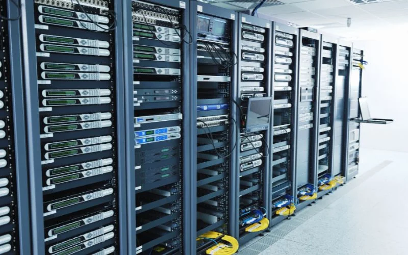 Server rack manufacturing companies
